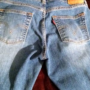 Levi's 519 blue low rise stretch